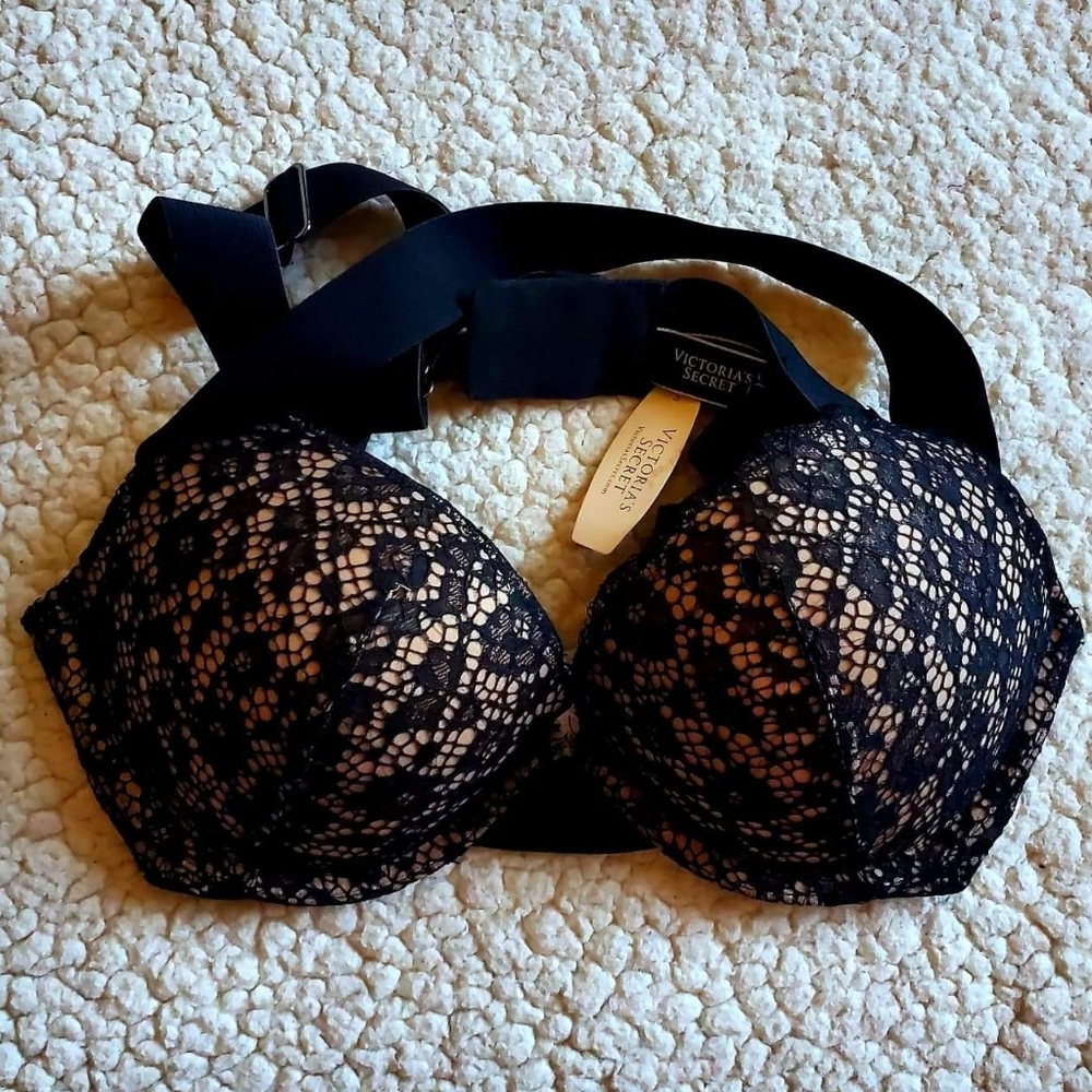 NWT Victoria's Secret Bra